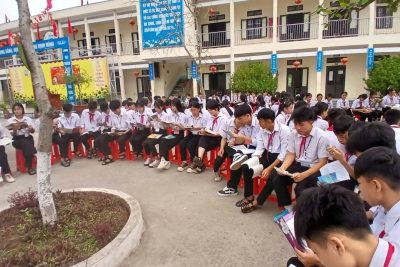 RỘN RÀNG NGÀY HỘI ĐỌC SÁCH